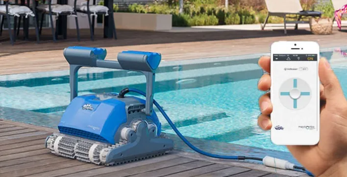 Le robot de piscine Dolphin M400 et ses nouvelles fonctionnalités