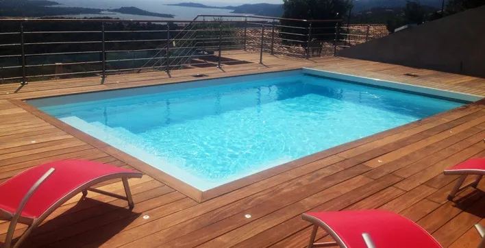 Baignade en pente douce chez IBIZA