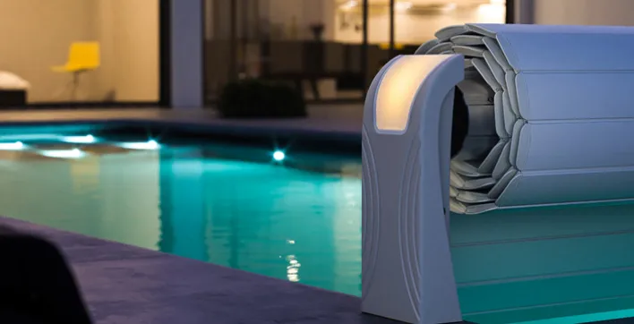 Le volet de piscine connecté
