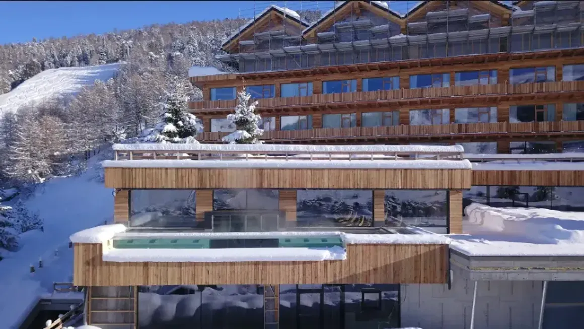 Une piscine olympique avec vue sur les sommets : l’atout insolite des JO d’hiver