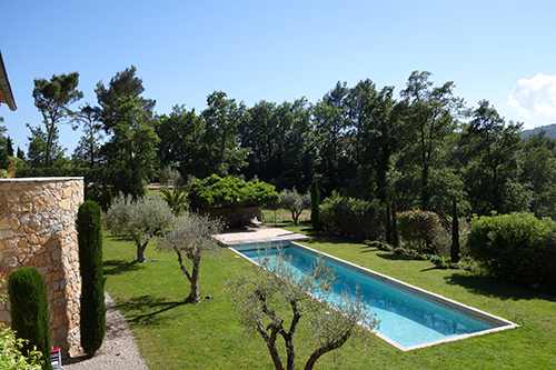 Piscine dans le Var apres