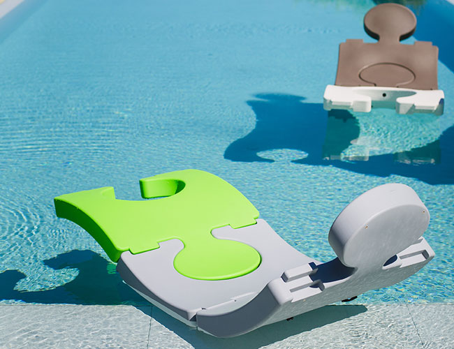 Accessoire piscine : Hoom, les bains de soleil flottants