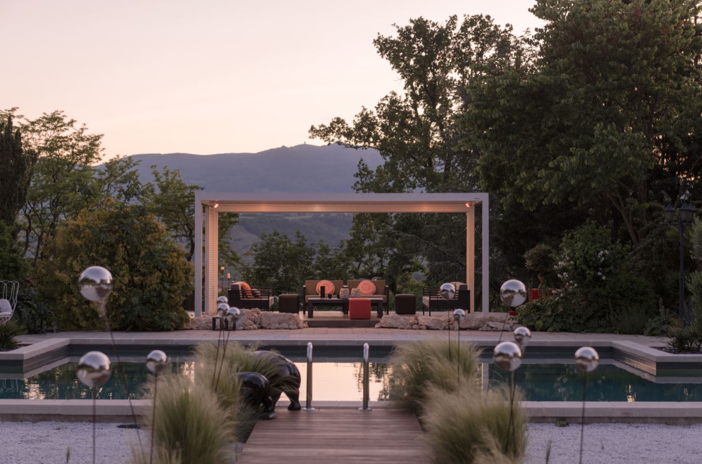 La piscine du manoir du colombier après rénovation