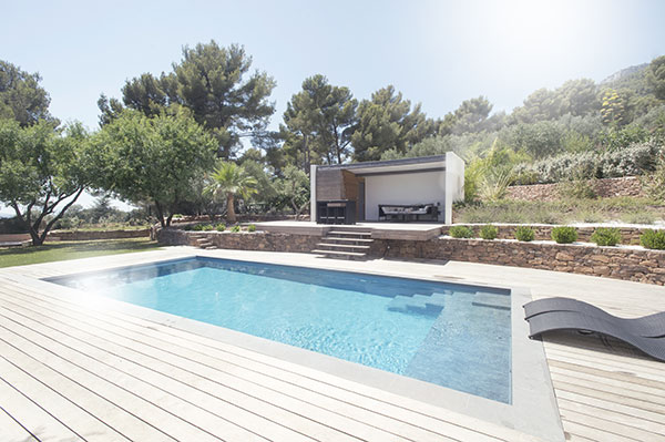 Couverture piscine CoverDeck et StarDeck