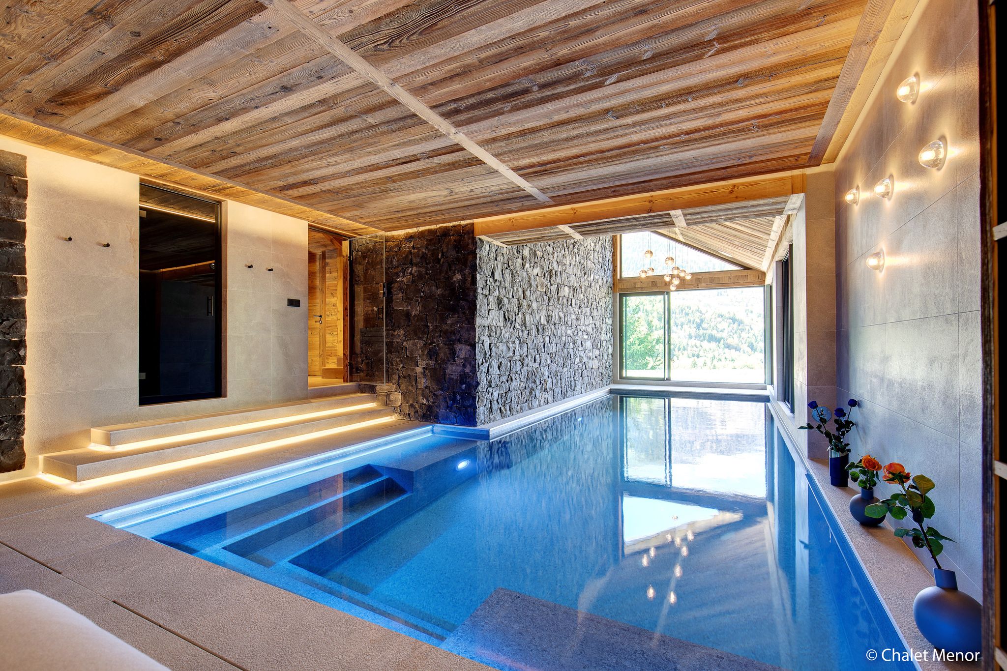 Gagnante-categorie-piscine-dinterieur-trophées-piscines-2021