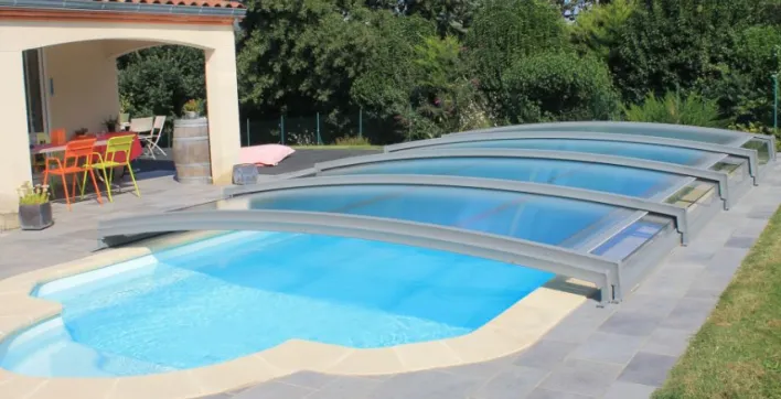 Abris de piscine : Azenco vous donne rendez-vous à ses portes ouvertes virtuelles !