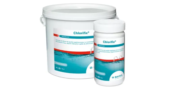 Chlorifix : Une chloration choc pour les eaux vertes de piscines
