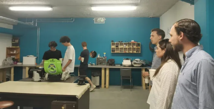 Le Local Piscine, entreprise de réparation de robots de piscine, s’agrandit