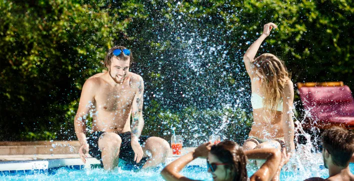 Pour cet été, pensez à la location de piscine !