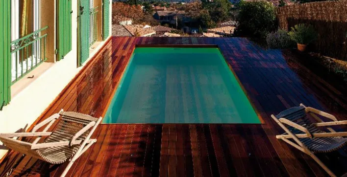 Transformez votre piscine en terrasse