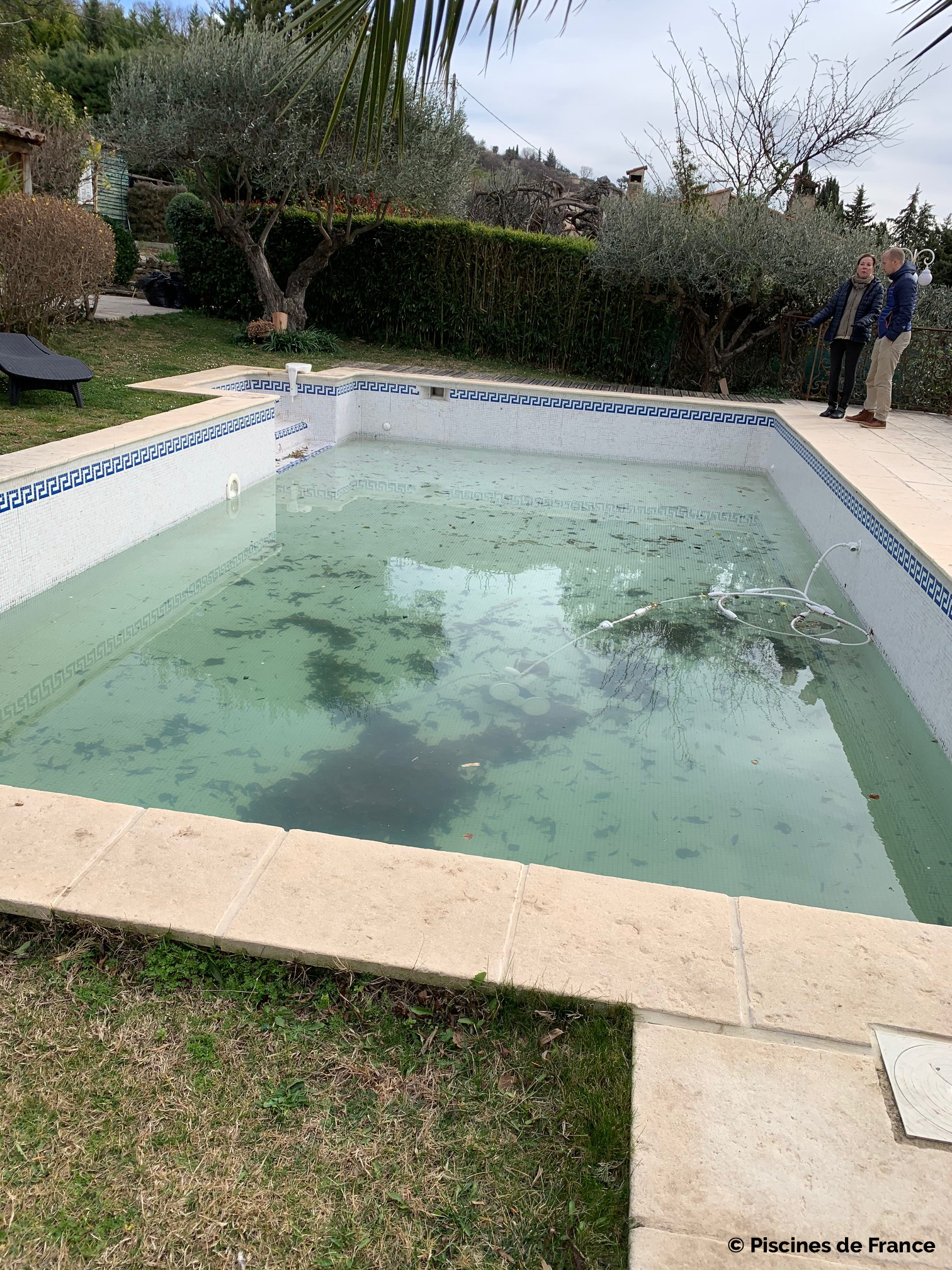 Trophee argent trophees de la piscine 2023 catégorie renovation-avant