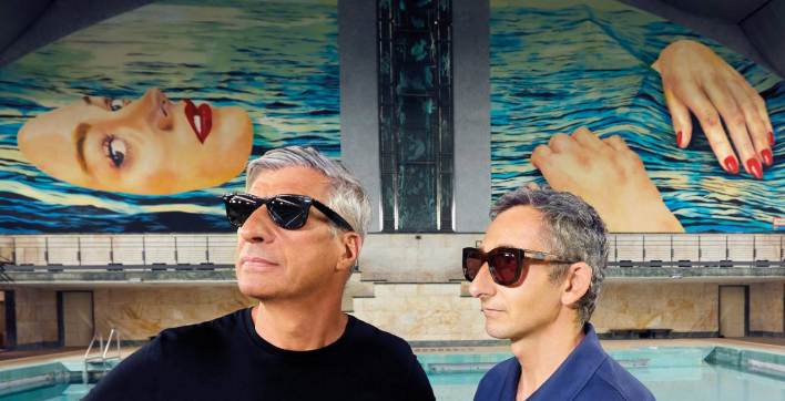 Maurizio Cattelan et Pierpaolo Ferrari créateurs de la Be Water à Milan