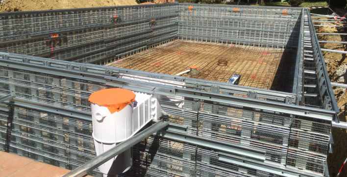 Le coffrage Classic pour piscine en béton armé