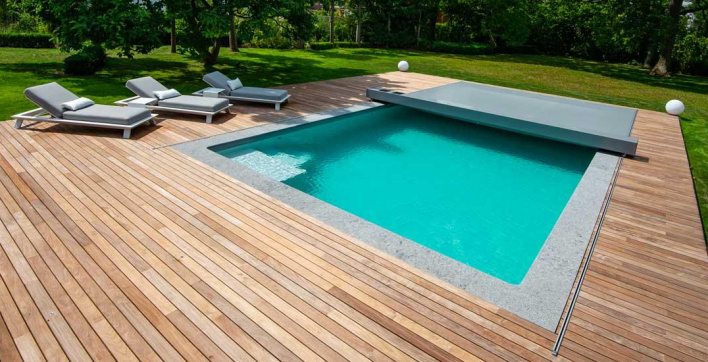 La couverture de piscine C-Design d'Azenco