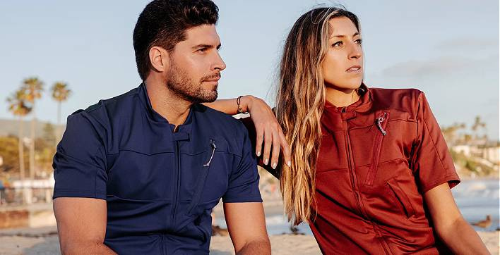 Floatee, le tee-shirt anti-noyade désormais disponible pour les adultes