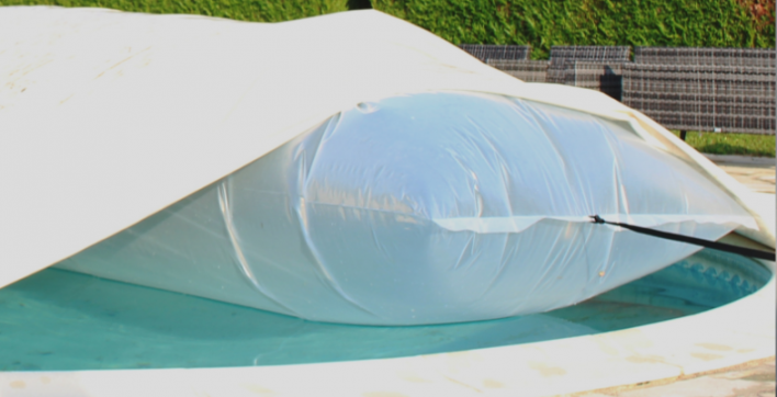 Comment installer une bâche d'hiver pour sa piscine?