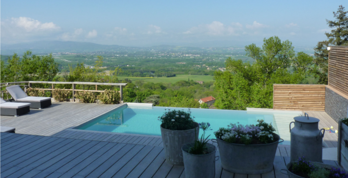 Une piscine Mondial Piscine