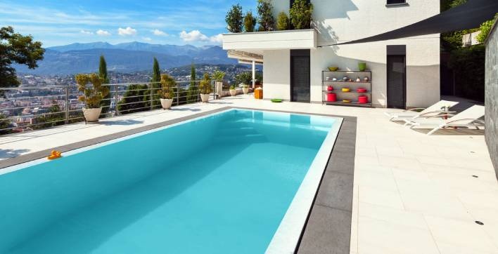 Le modèle Levant medium, une nouvelle piscine coque signée Génération Piscine