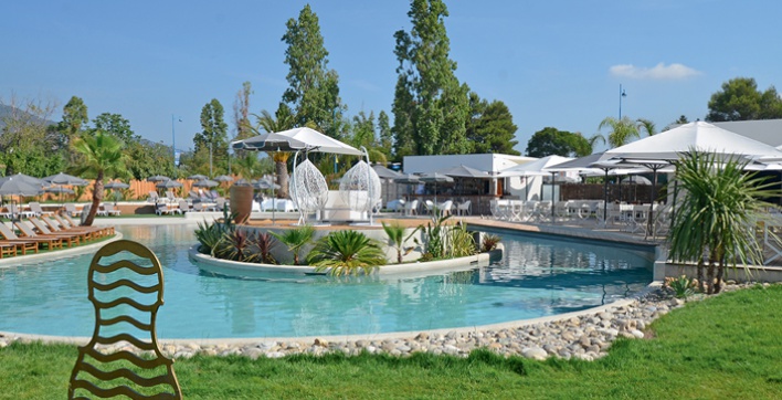 Restaurant-Piscine Le Lagon à Mandelieu (06)