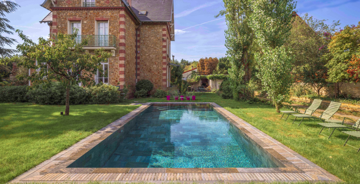 La piscine Piscines de France récompensée aux Trophées de la piscine