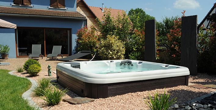 Le Spa La Maison Bleue Une Realisation Signee Aquilus Spas Le Spa La Maison Bleue Une Realisation Signee Aquilus Spas