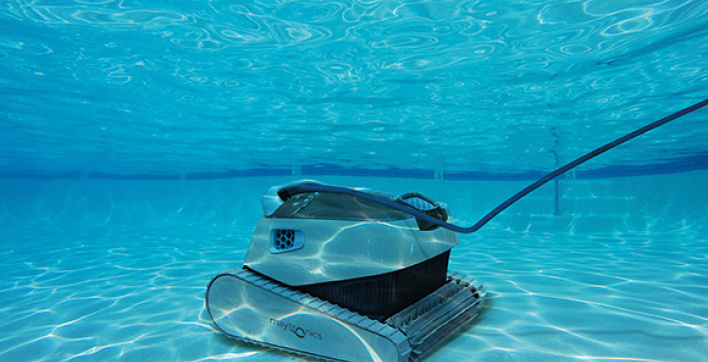 La gamme de robots de piscine Dolphin totalement repensée