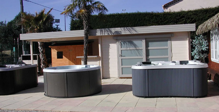 Abris De Provence Et Jacuzzi