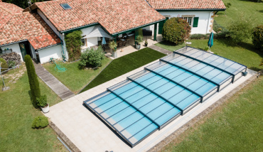 L'abri de piscine ultra bas Lucio d'Abridéal