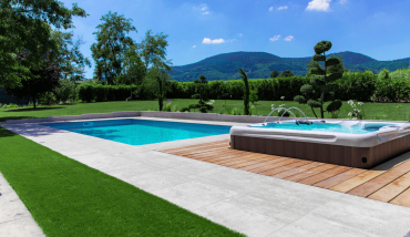 Un spa plus une piscine, une inspiration Aquilus