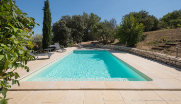 Rénovation d'une piscine atypique en bassin classique