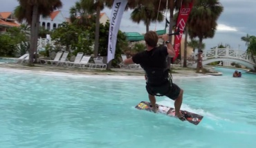 Session de kitesurf en piscine