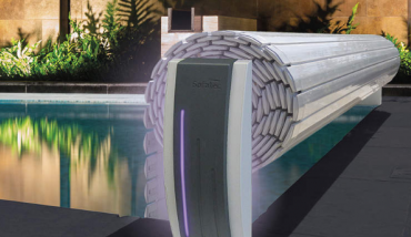 Le volet hors sol pour piscines ultra design signé Sofatec