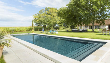 Mondial Piscine et ses piscines en béton armé