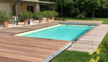 Sous le plancher mobile, la piscine !
