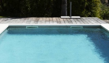 Une piscine synonyme d''économies d'eau grâce à l'offre Hayward