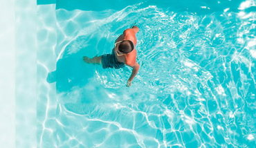 Un galet unique pour une eau de piscine désinfectée