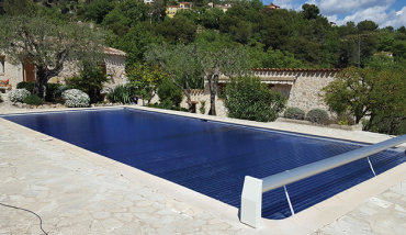 Lames de volet de piscine en polycarbonate - Azenco