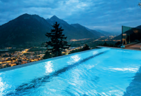 Une piscine sur mesure signée Carré Bleu