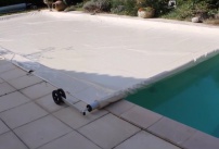 Enrouleur automatique couverture piscine 