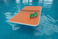 L'aqua-ping, le ping-pong pour la piscine