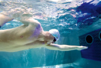 La nage à contre-courant, l'équipement tendance pour les piscines