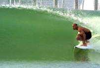 Surf Abu Dhabi, la plus grande piscine à vagues artificielle au monde