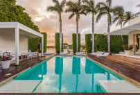 Une piscine a effet miroir a Miami Beach