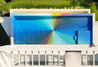 Une piscine arc-en-ciel signée Felipe Pantone