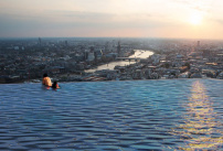 © Compass Pools - "Infinity London"