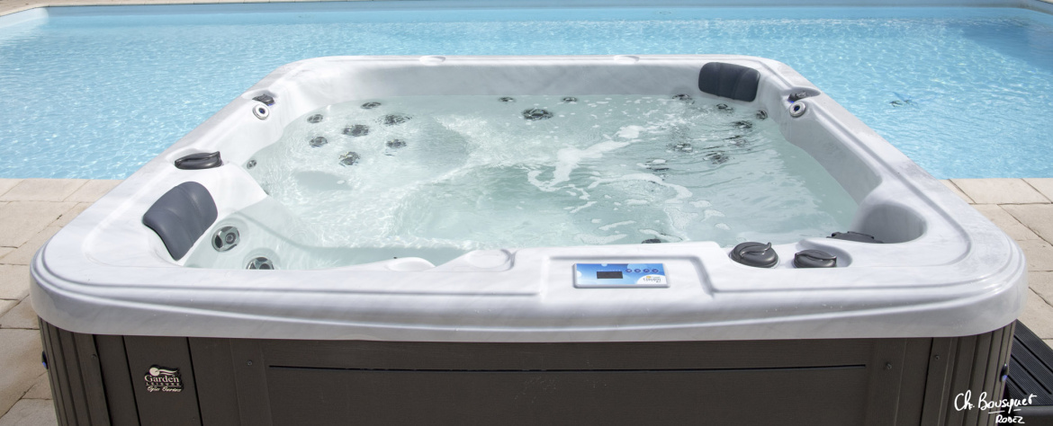 Spa Garden Leisure 635L